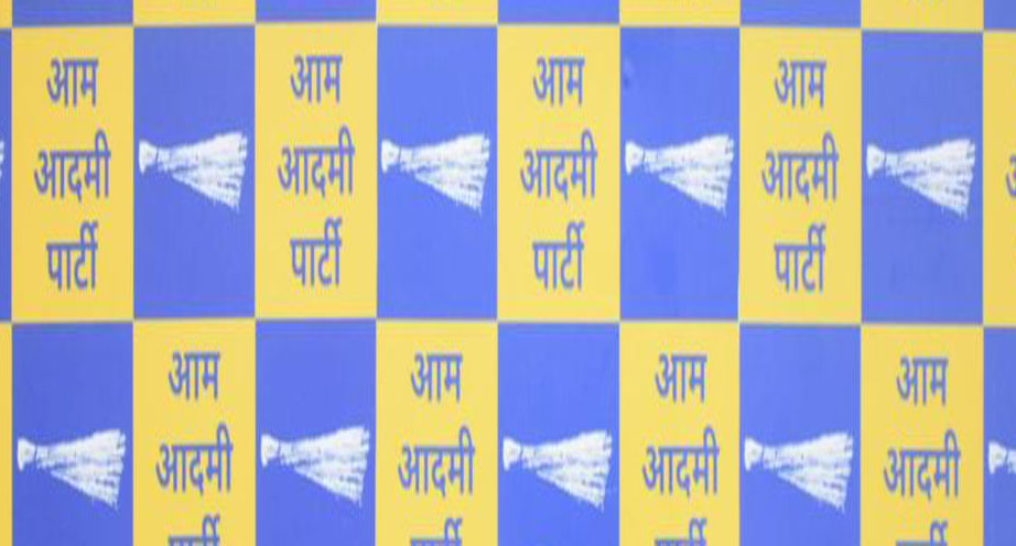 उत्तराखंड की सभी इकाइयां भंग, जल्द नए संगठन का किया जाएगा एलान उत्तराखंड की सभी इकाइयां भंग, जल्द नए संगठन का किया जाएगा एलान